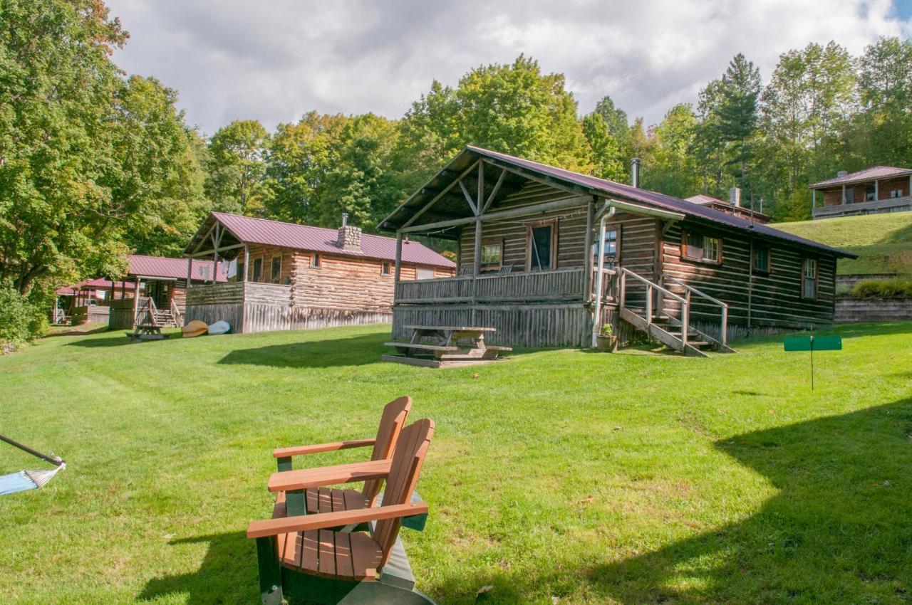 Mountain Lake Cottages Westmore ภายนอก รูปภาพ