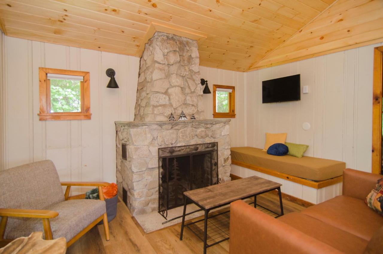 Mountain Lake Cottages Westmore ภายนอก รูปภาพ