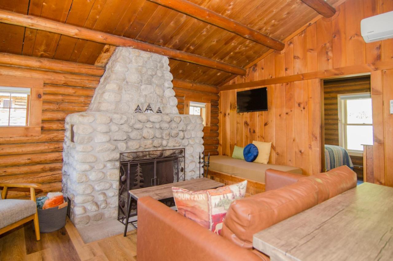 Mountain Lake Cottages Westmore ภายนอก รูปภาพ