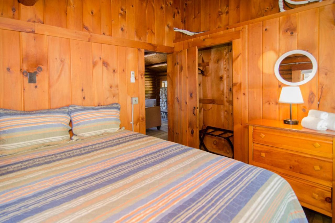 Mountain Lake Cottages Westmore ภายนอก รูปภาพ