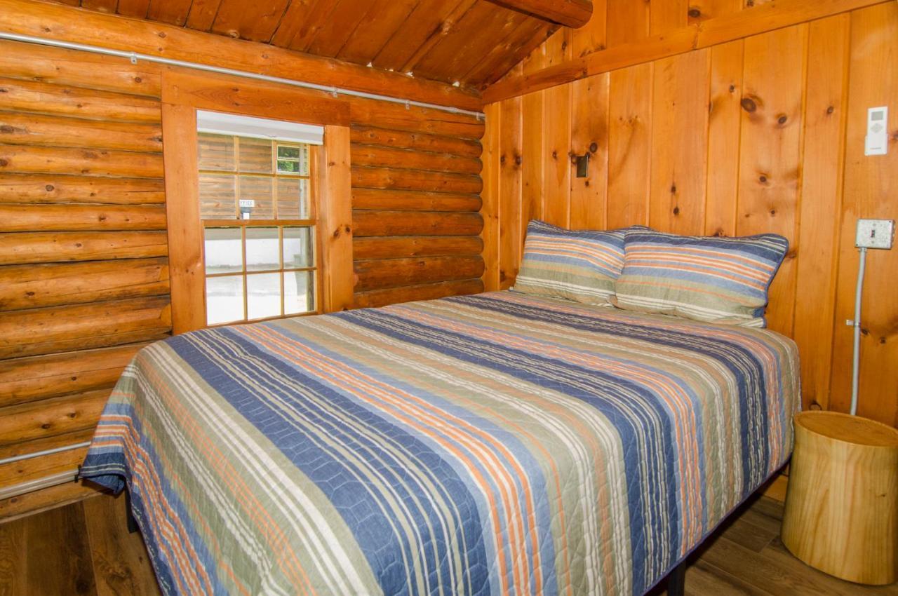 Mountain Lake Cottages Westmore ภายนอก รูปภาพ
