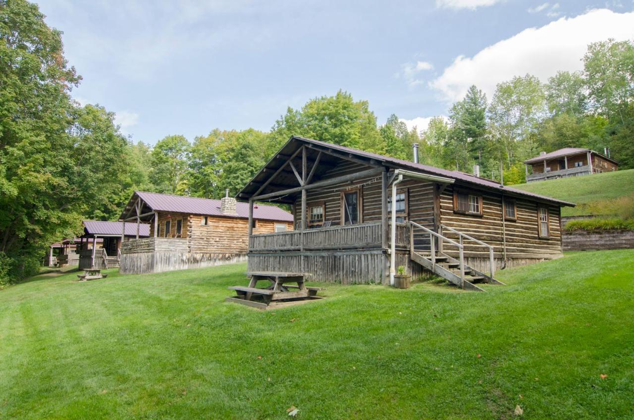 Mountain Lake Cottages Westmore ภายนอก รูปภาพ
