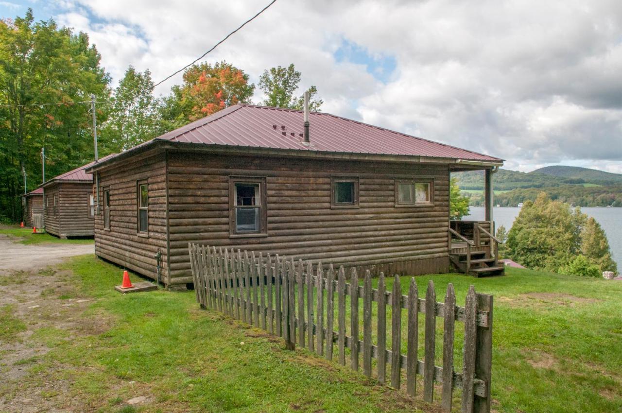 Mountain Lake Cottages Westmore ภายนอก รูปภาพ